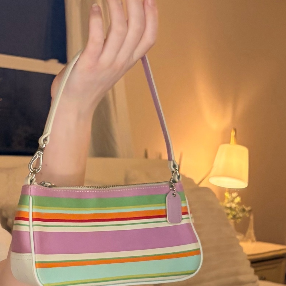 Vintage Y2K Coach F10802 Colorful Stripe Rare Small Purse | Excellent Condition - Picture 7 of 9